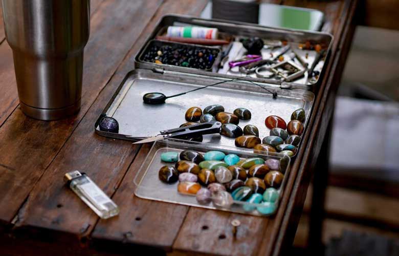 دوره گوهرتراشی فنی حرفه ای اصفهان